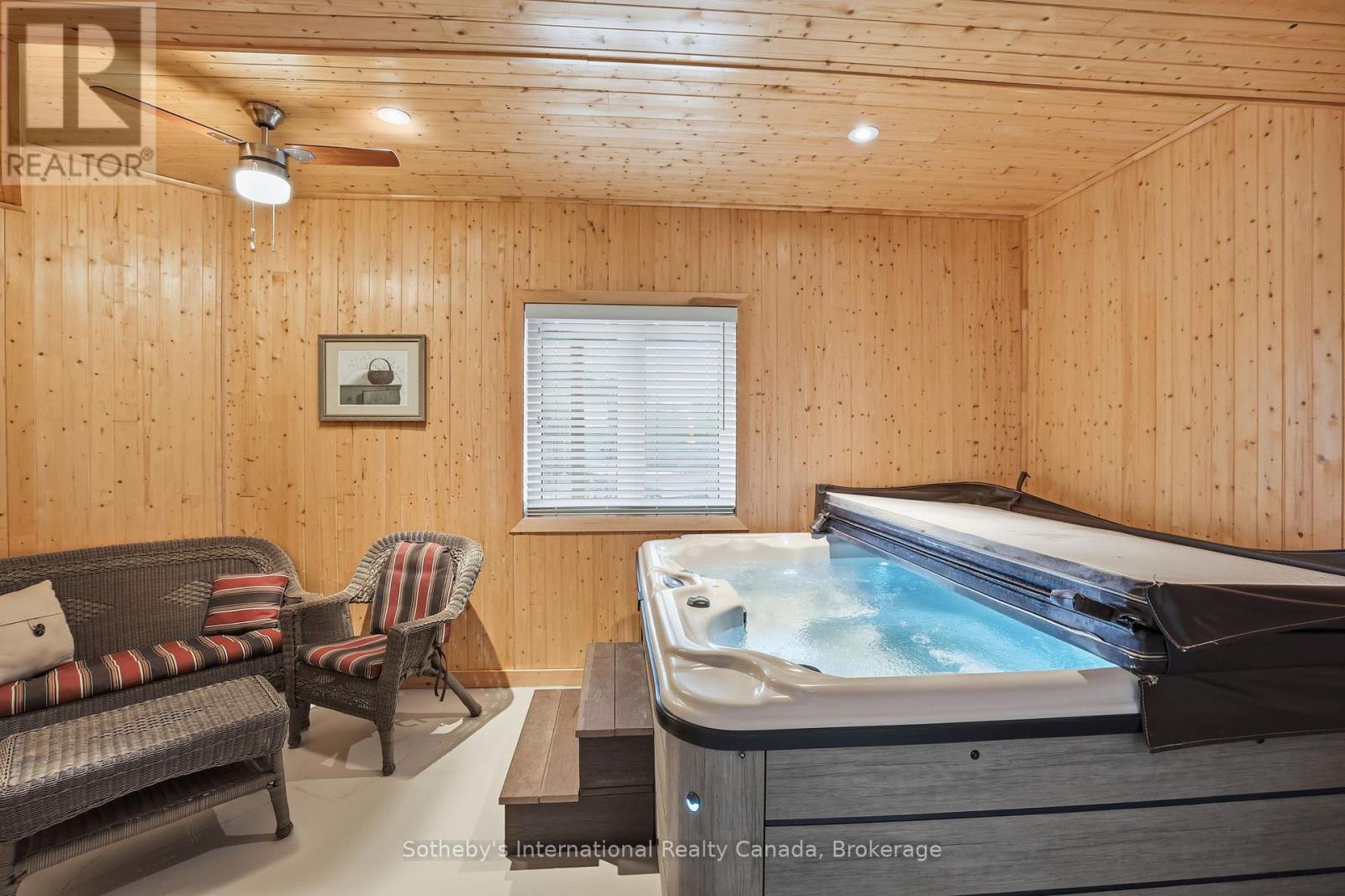 565332 SIDEROAD 7A - Image 32