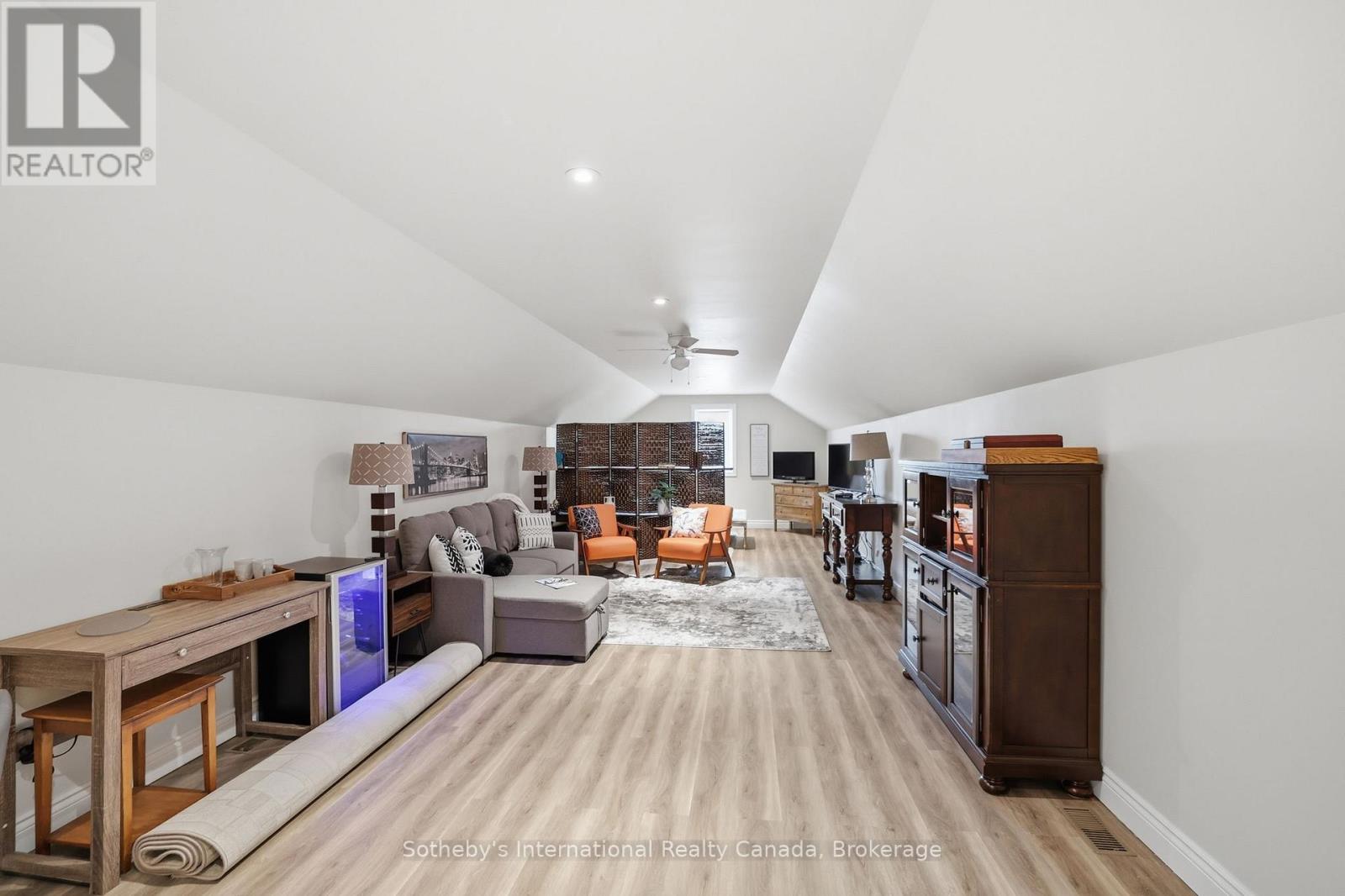 565332 SIDEROAD 7A - Image 37