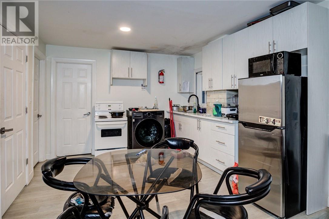 293 Mountain Street - 31