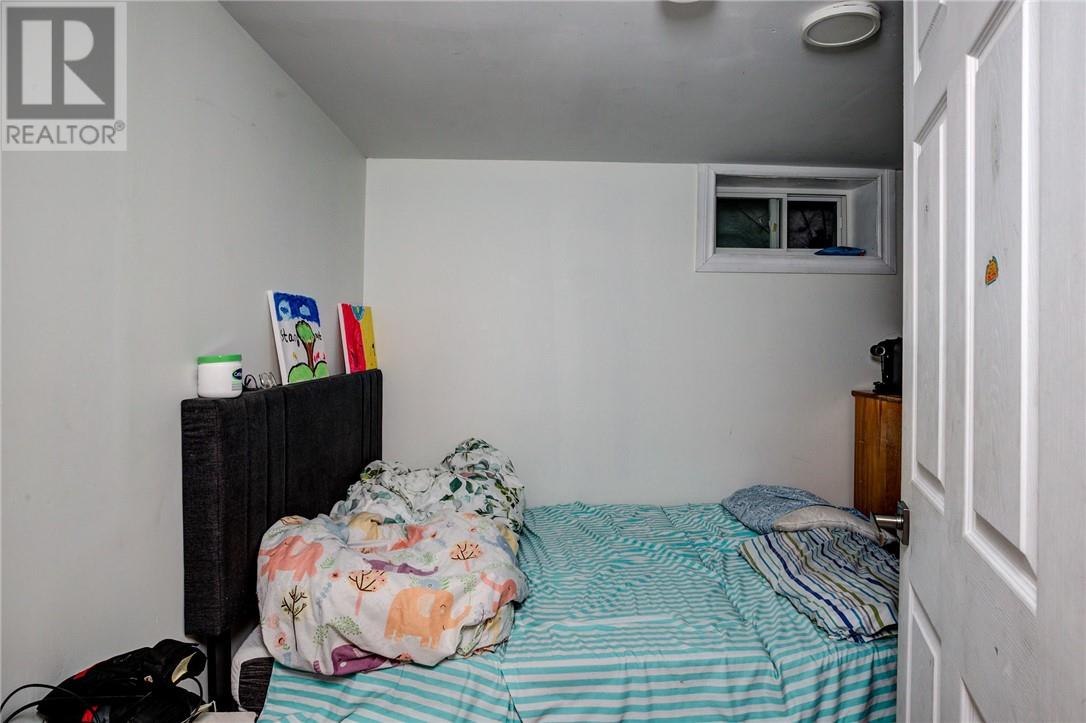 293 Mountain Street - 42