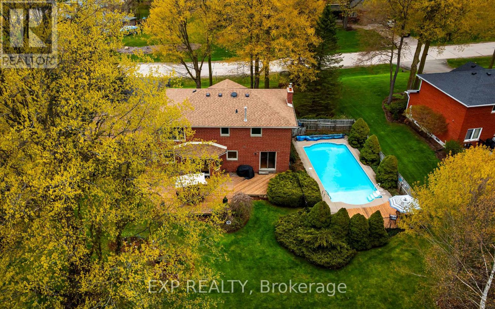 5 BEECHNUT STREET - 35