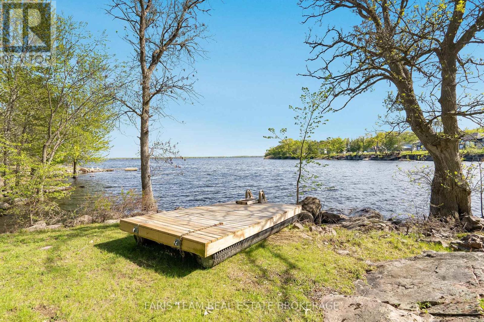 3617 SOUTHWOOD BEACH BOULEVARD - 32