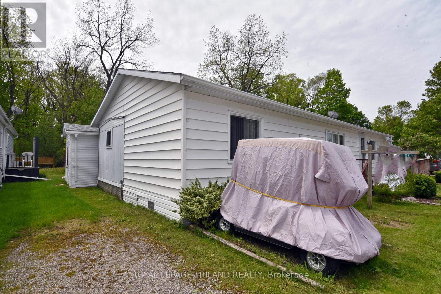 #27 9385 IPPERWASH ROAD - 22