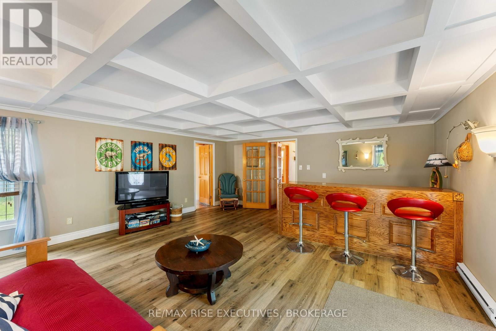 6862 SMITH LANE - 21
