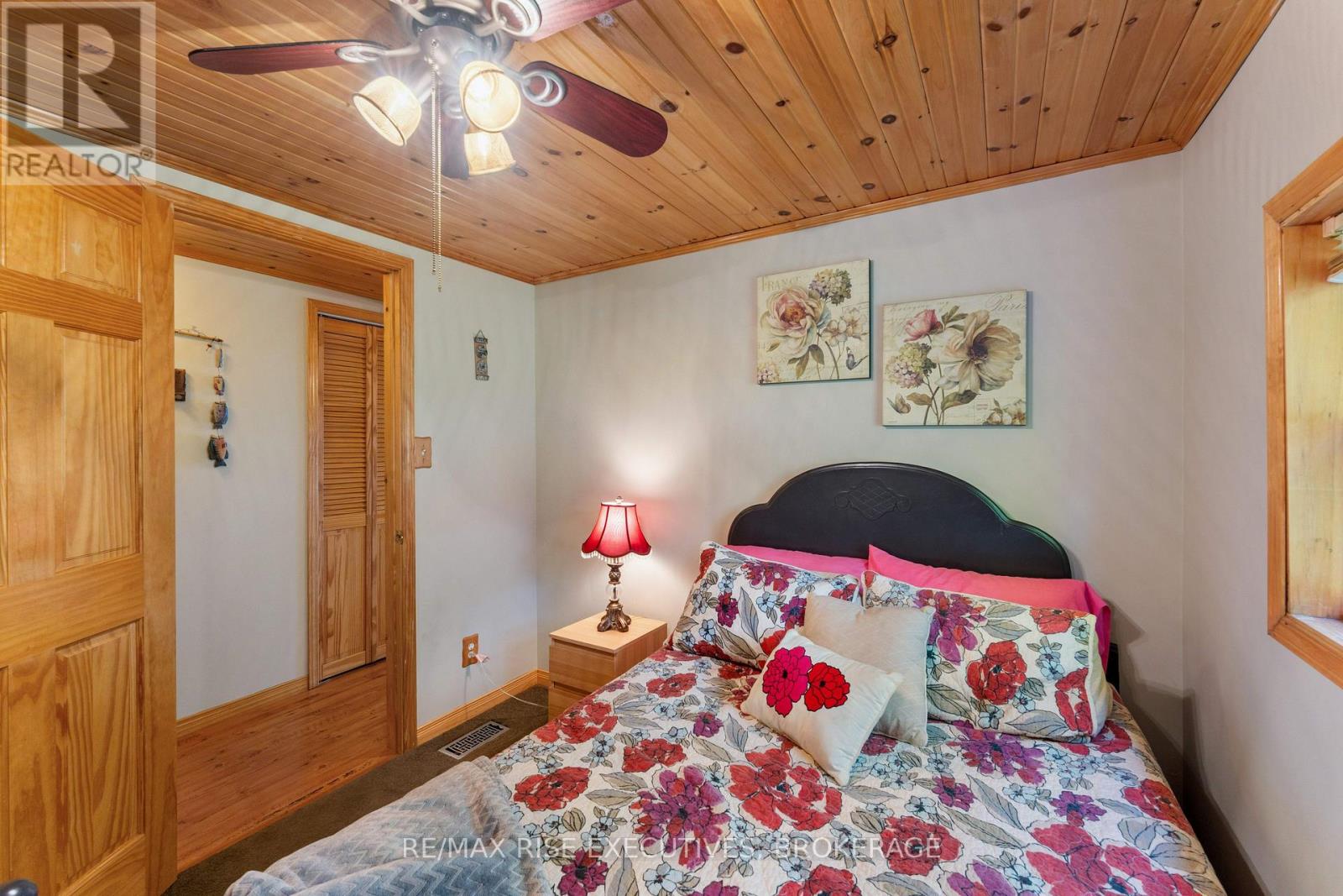 6862 SMITH LANE - 27