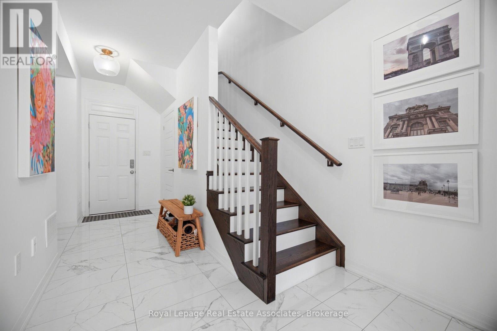 110 HUGUENOT ROAD - 9