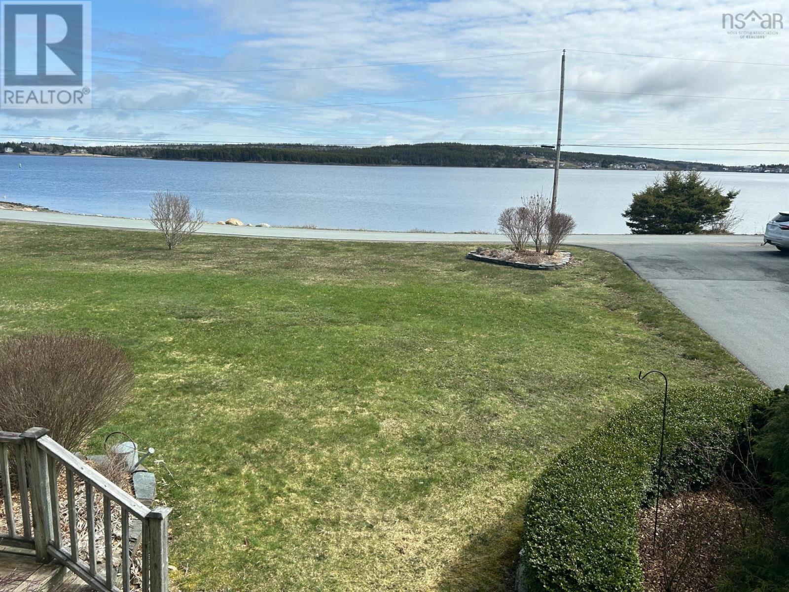 78 Fort Point Road - 12