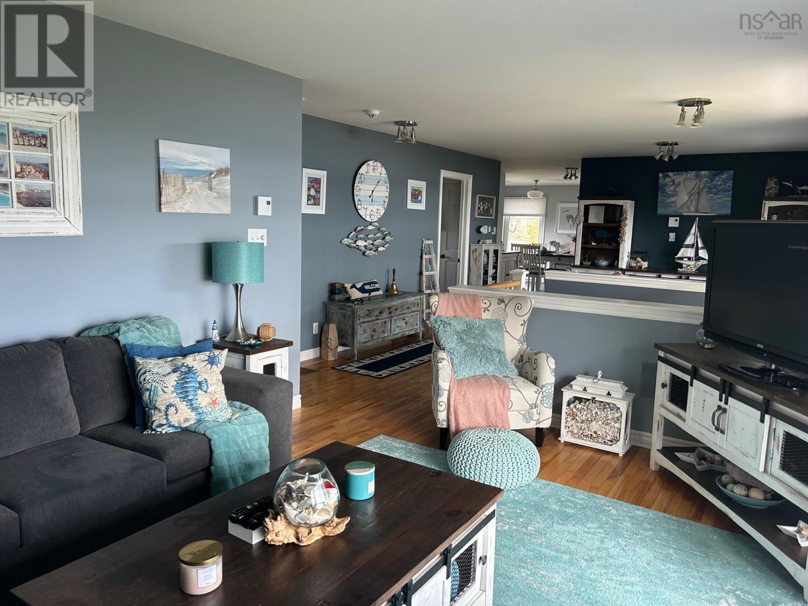 78 Fort Point Road - 20