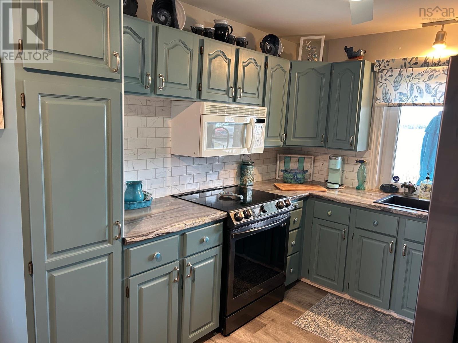 78 Fort Point Road - 23