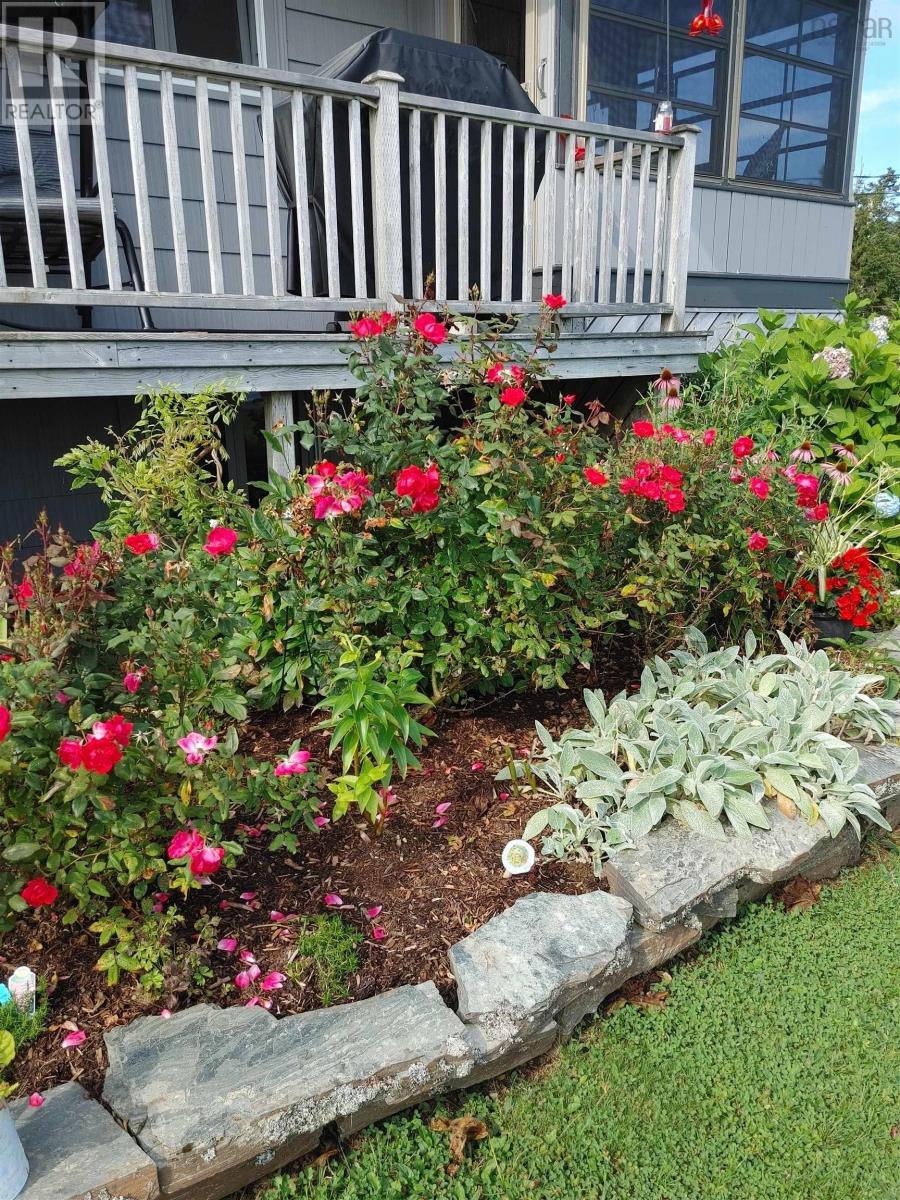 78 Fort Point Road - 17