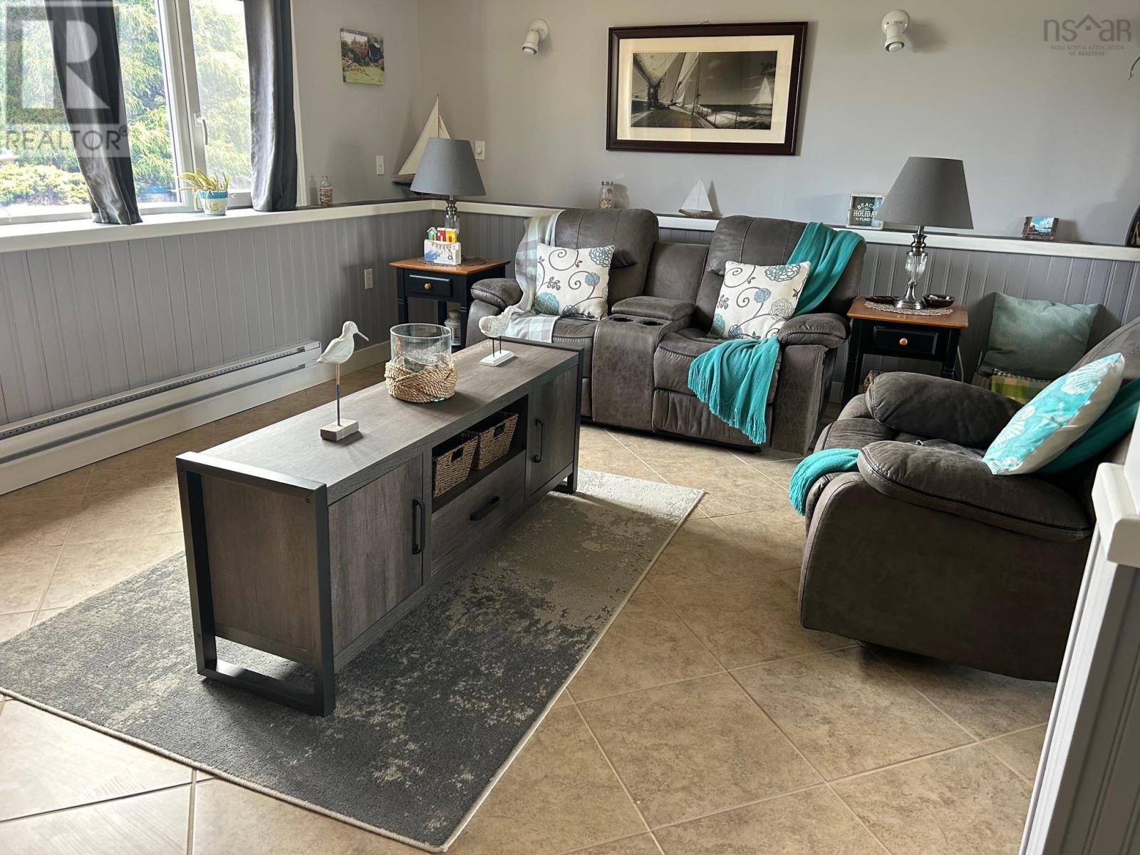 78 Fort Point Road - 36