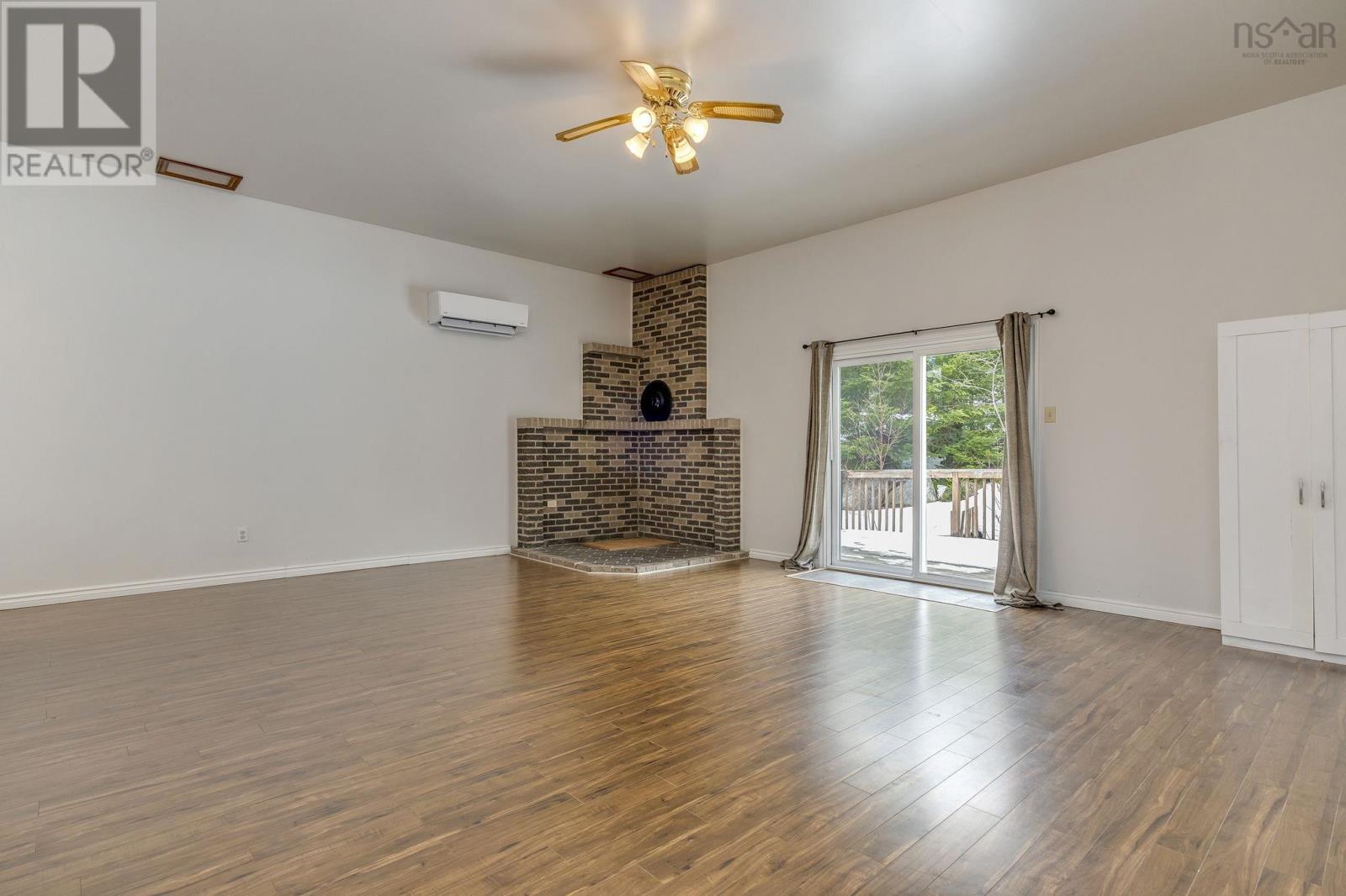 2208 Highway 329 - 6