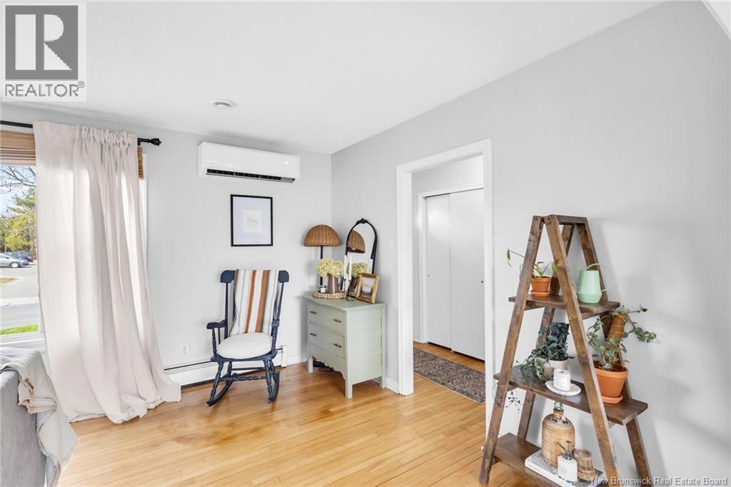 368 Canterbury Drive - 12