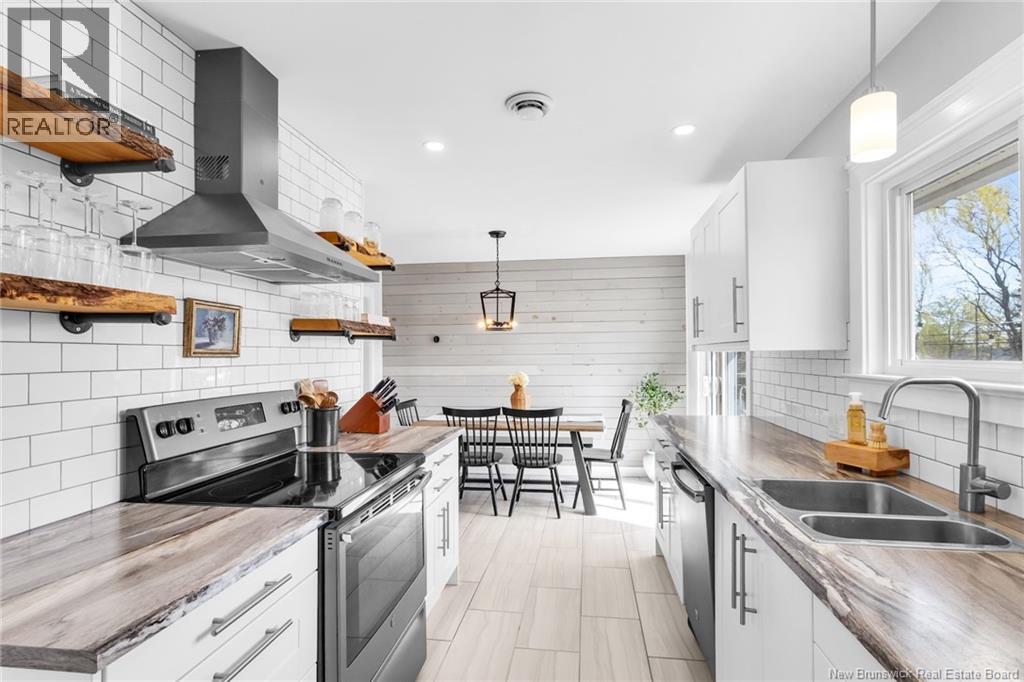 368 Canterbury Drive - 23