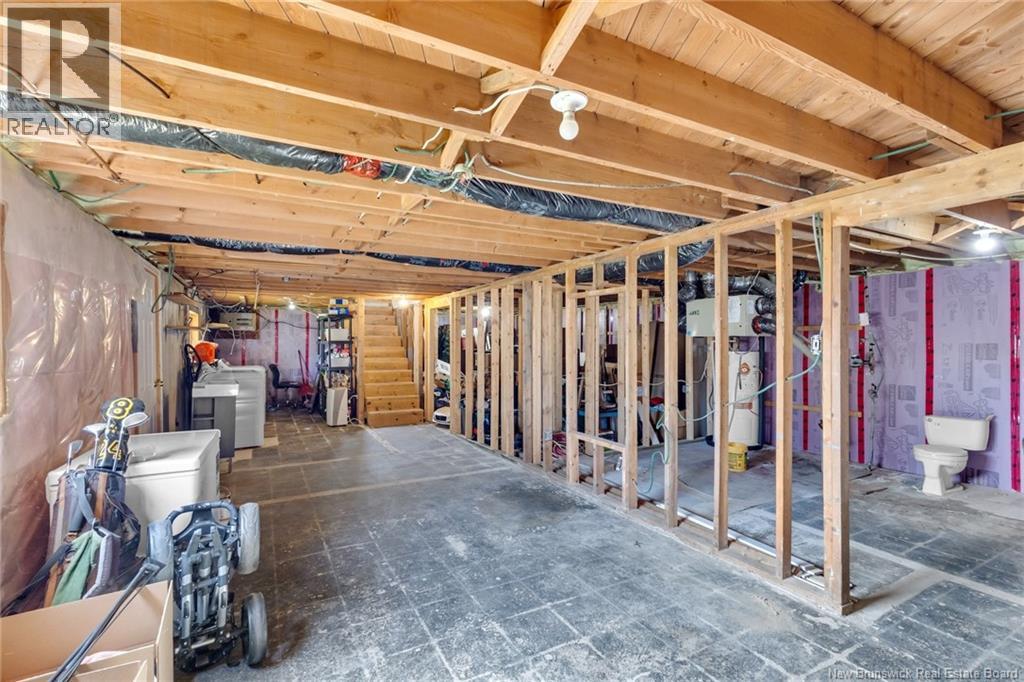 368 Canterbury Drive - 36