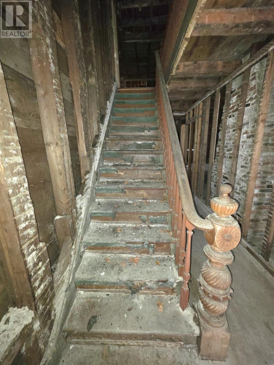 9 Water Street - 18