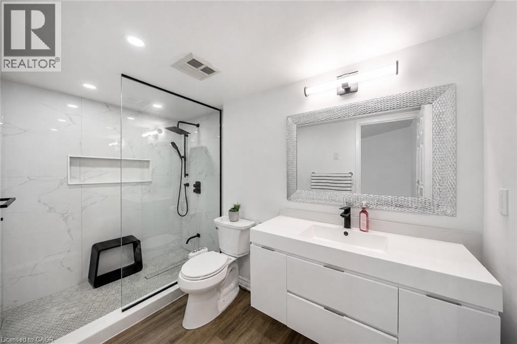 #301 1237 NORTH SHORE Boulevard E - 24