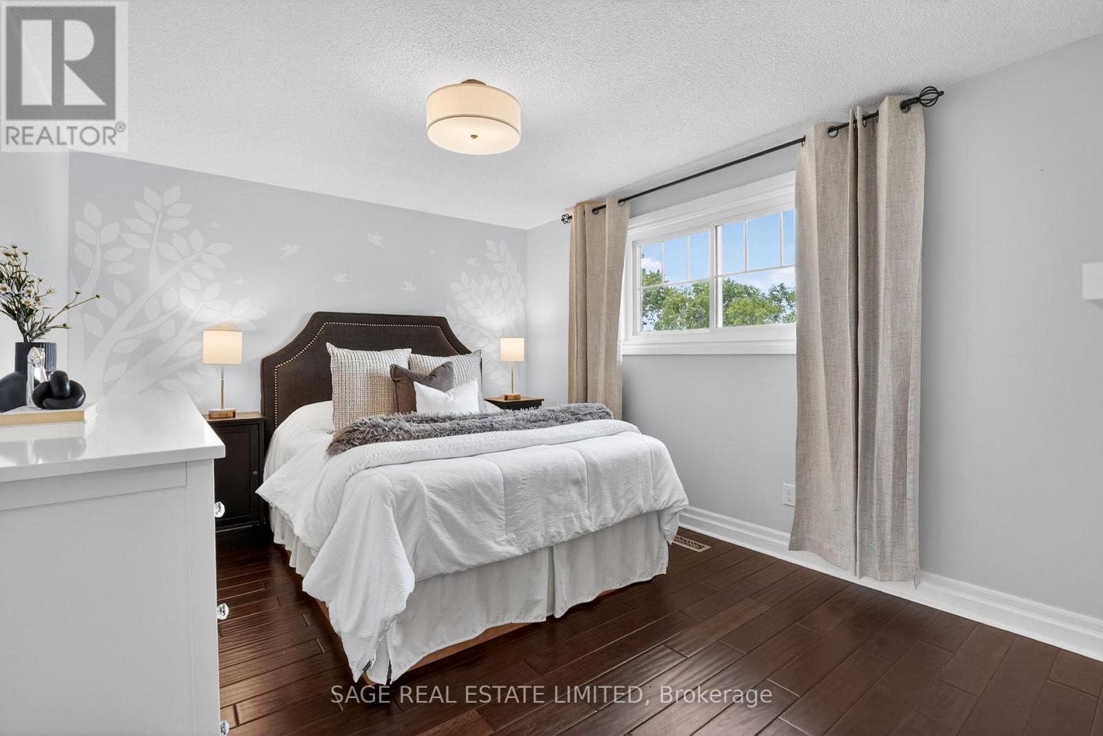 6 ACACIA STREET - 28