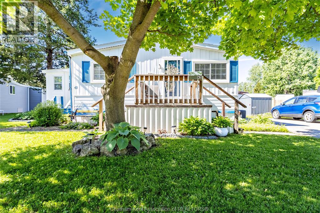 42 Regency DRIVE - Image 2