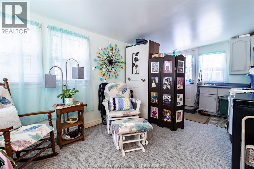 42 Regency DRIVE - 28