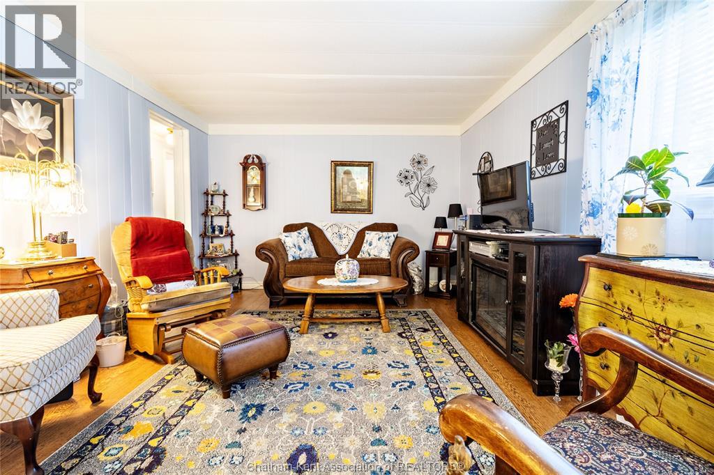 42 Regency DRIVE - 6