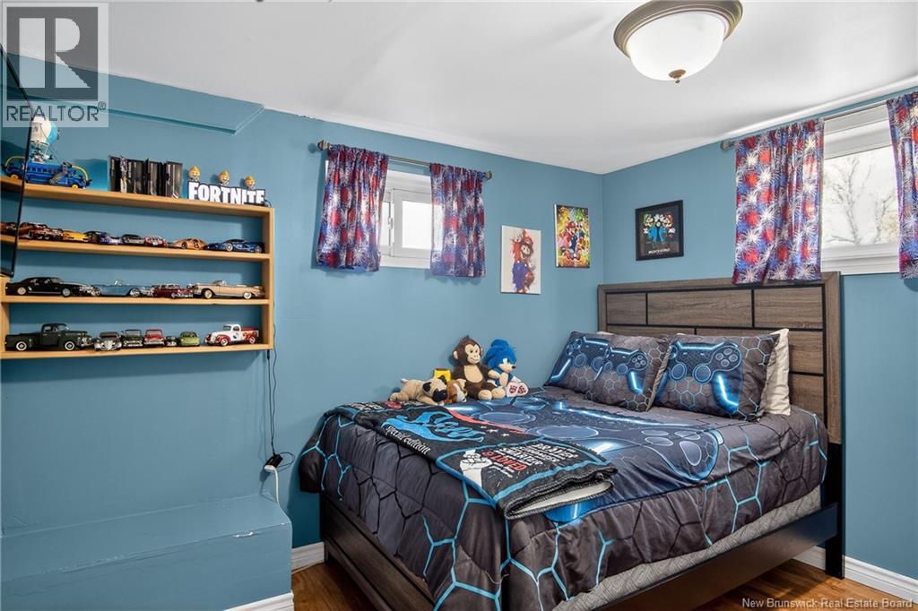 365 Beaconsfield Crescent - 25