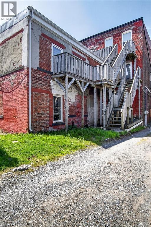 136 Charlotte Street - 11