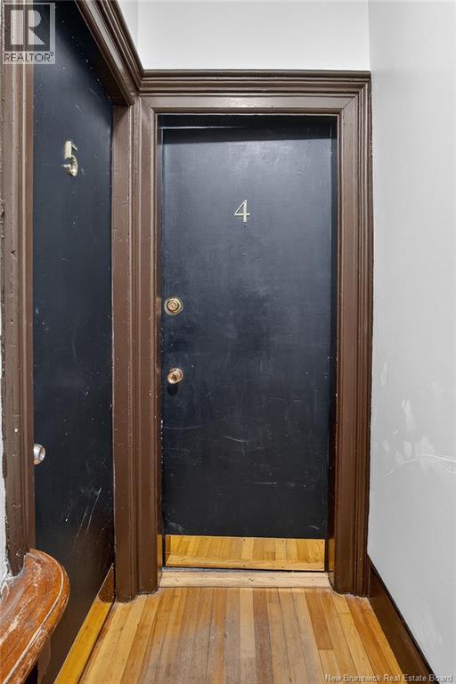 136 Charlotte Street - 45