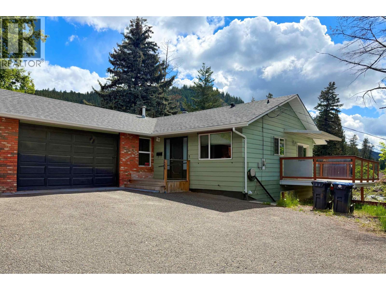 1290 N TWELFTH AVENUE - 29