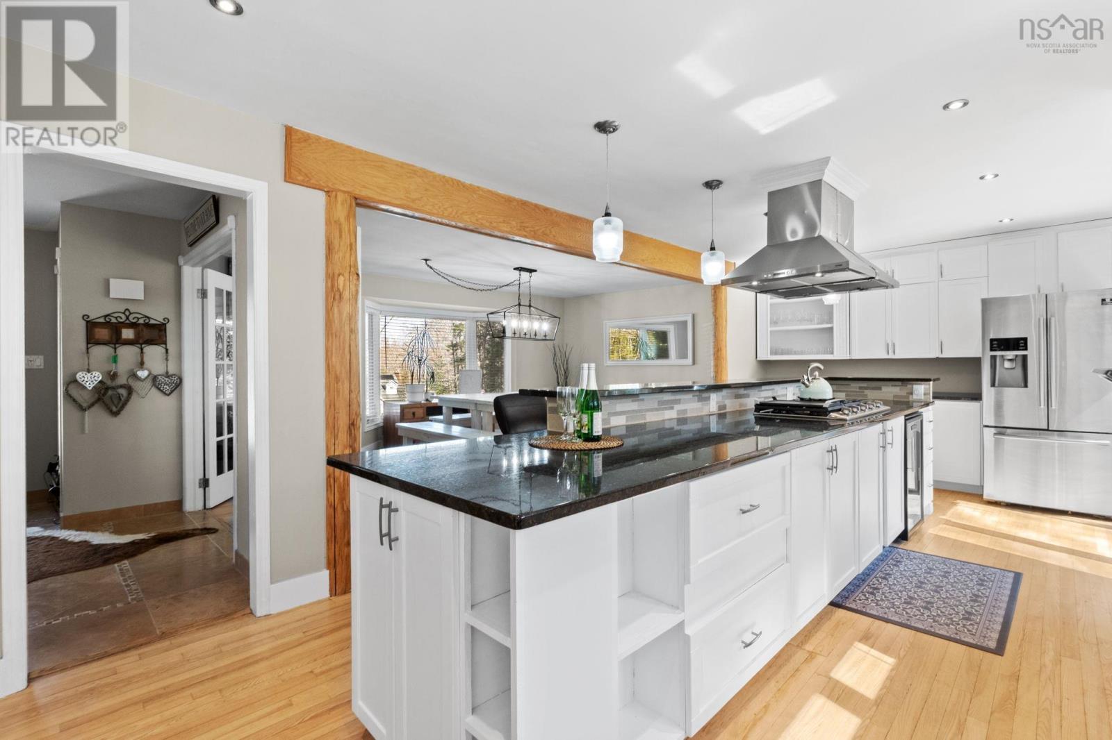 14 Sandstone Avenue - 11