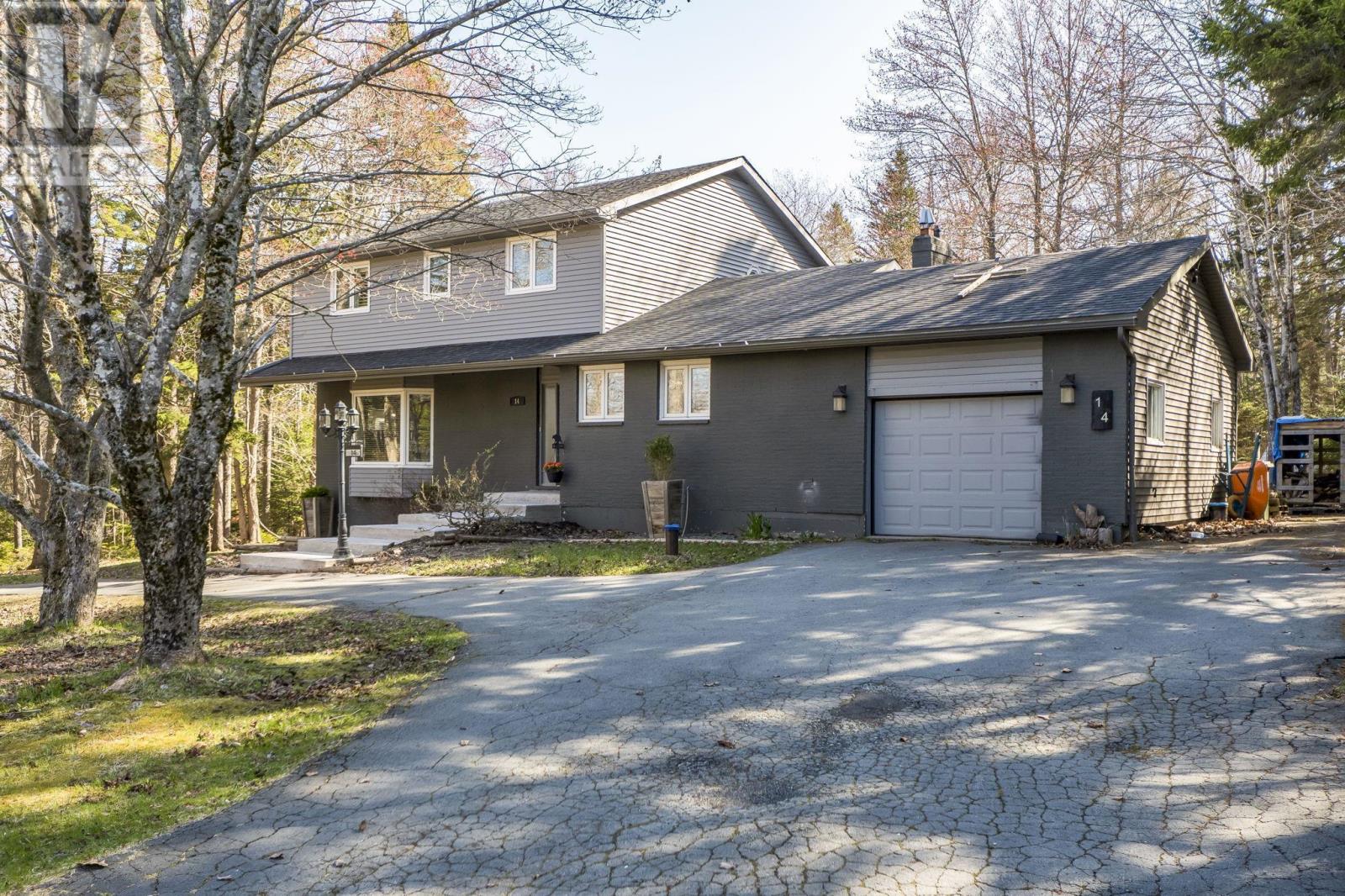 14 Sandstone Avenue - 33