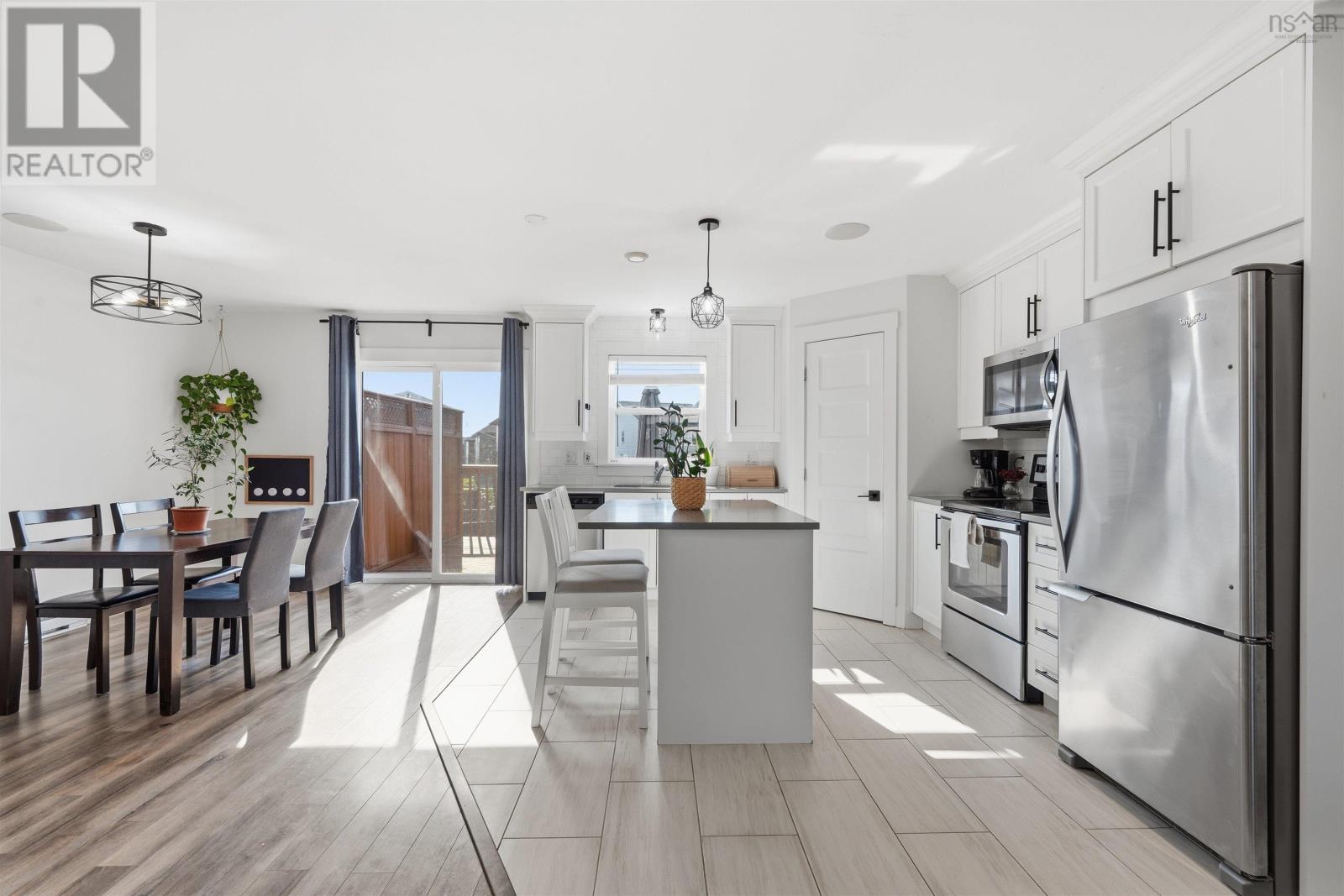 108 Onyx Crescent - 5