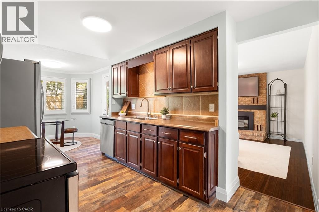 240 GRAND RIVER Boulevard - 15