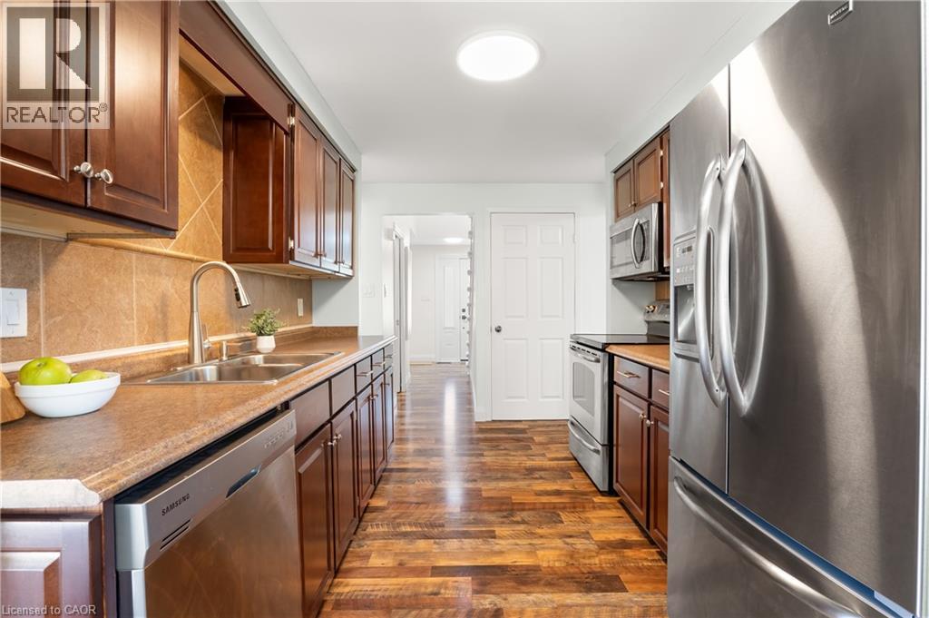 240 GRAND RIVER Boulevard - 19