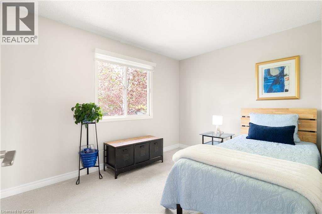 240 GRAND RIVER Boulevard - 26