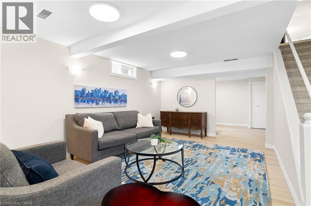 240 GRAND RIVER Boulevard - 33