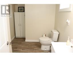 128 Queen Street thumbnail 26
