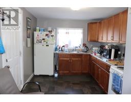 128 Queen Street thumbnail 31