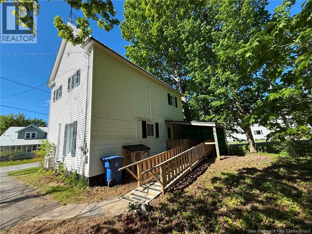 106 College Street - Image 3