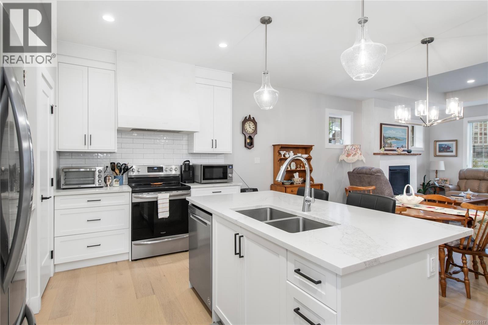 #144 4098 Buckstone Rd - 8