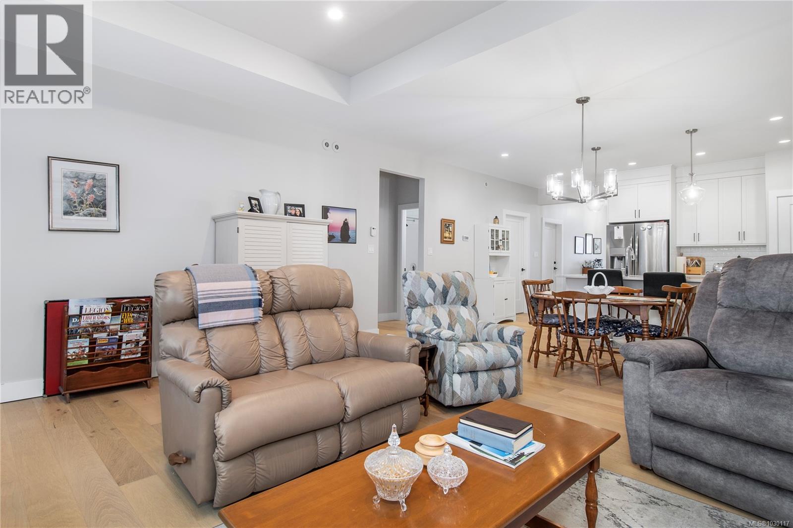 #144 4098 Buckstone Rd - 15