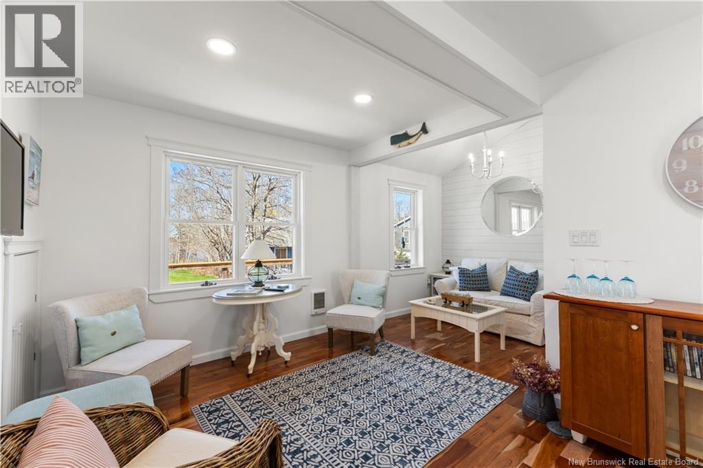 19 North Road - 15