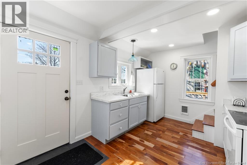19 North Road - 9