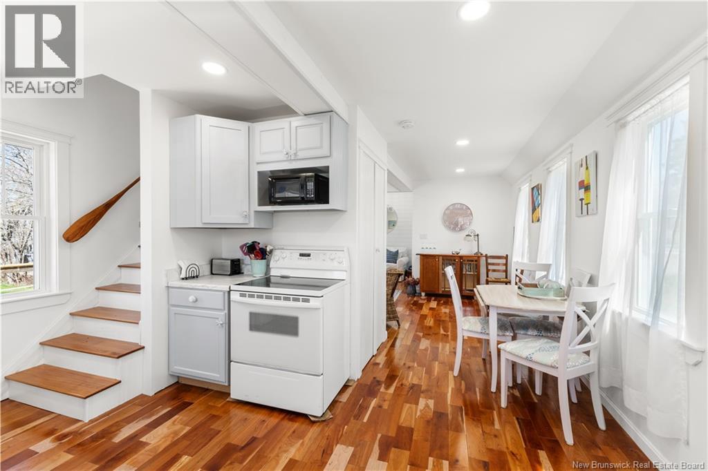 19 North Road - 12