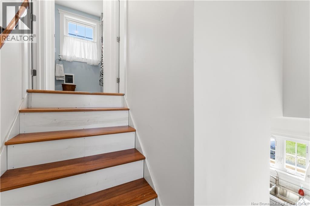 19 North Road - 27