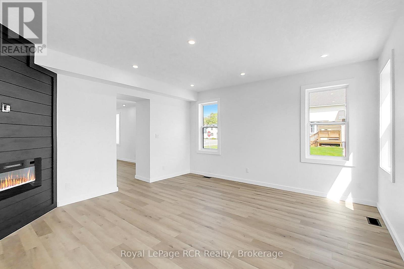 563 7TH AVENUE - 22