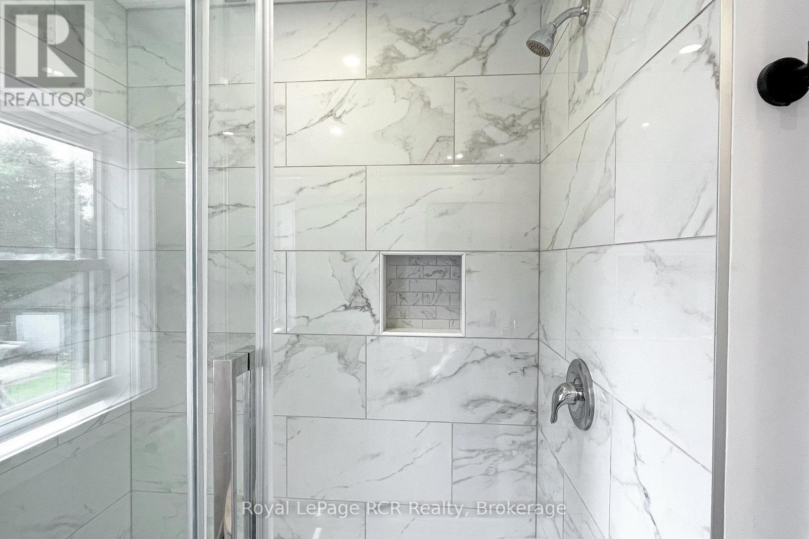563 7TH AVENUE - 31