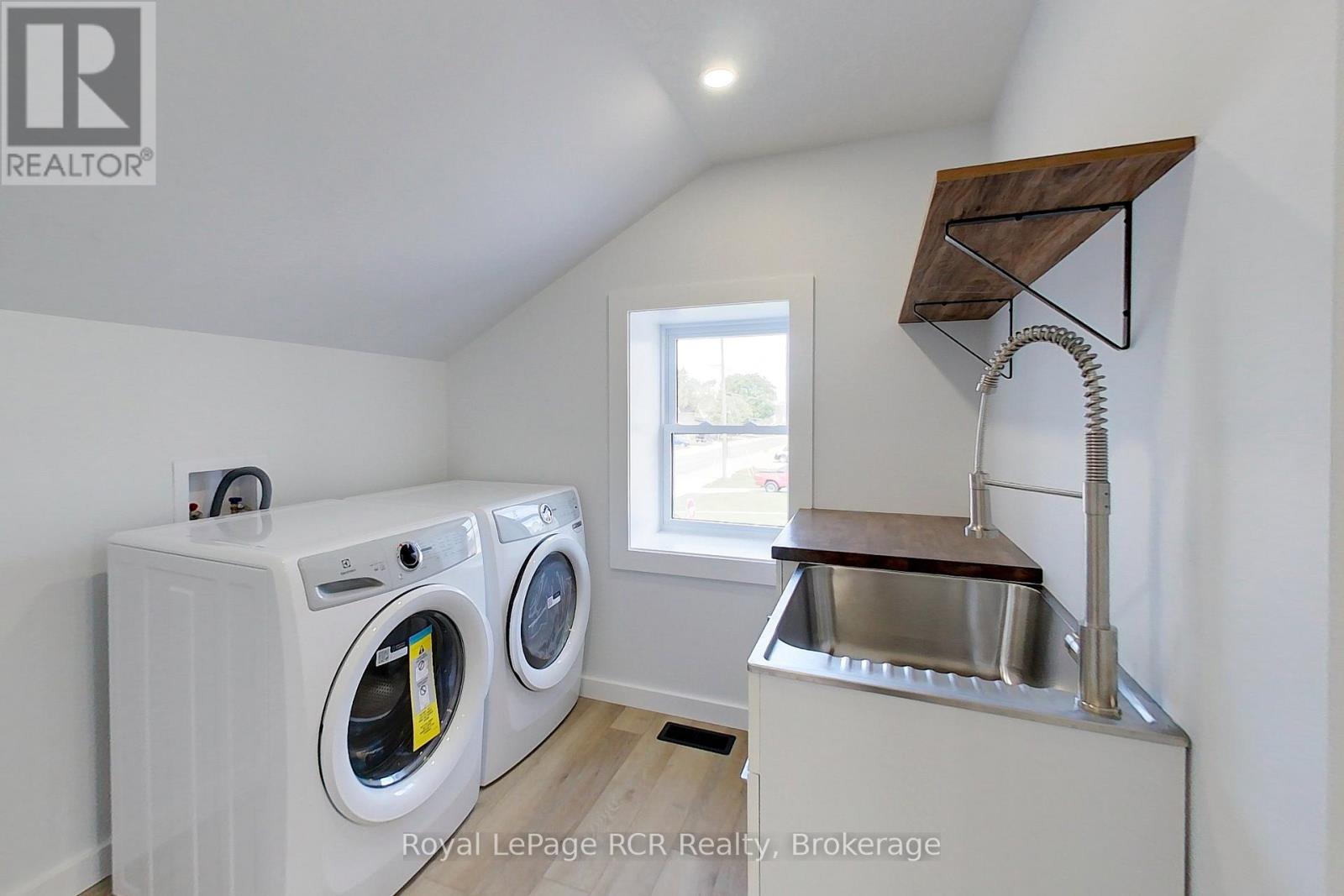 563 7TH AVENUE - 36