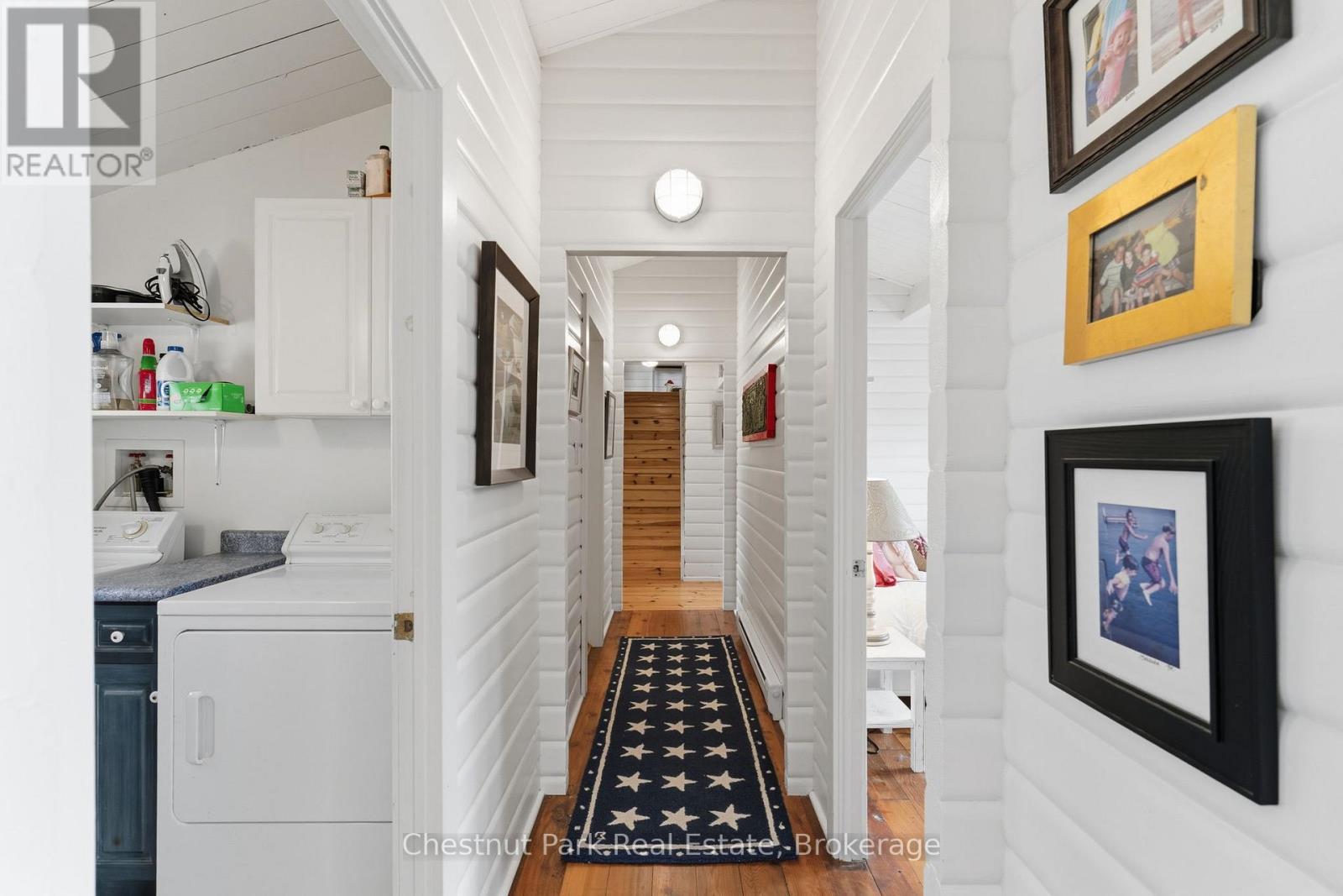 ##8 1086 PENNWOOD ROAD - 17