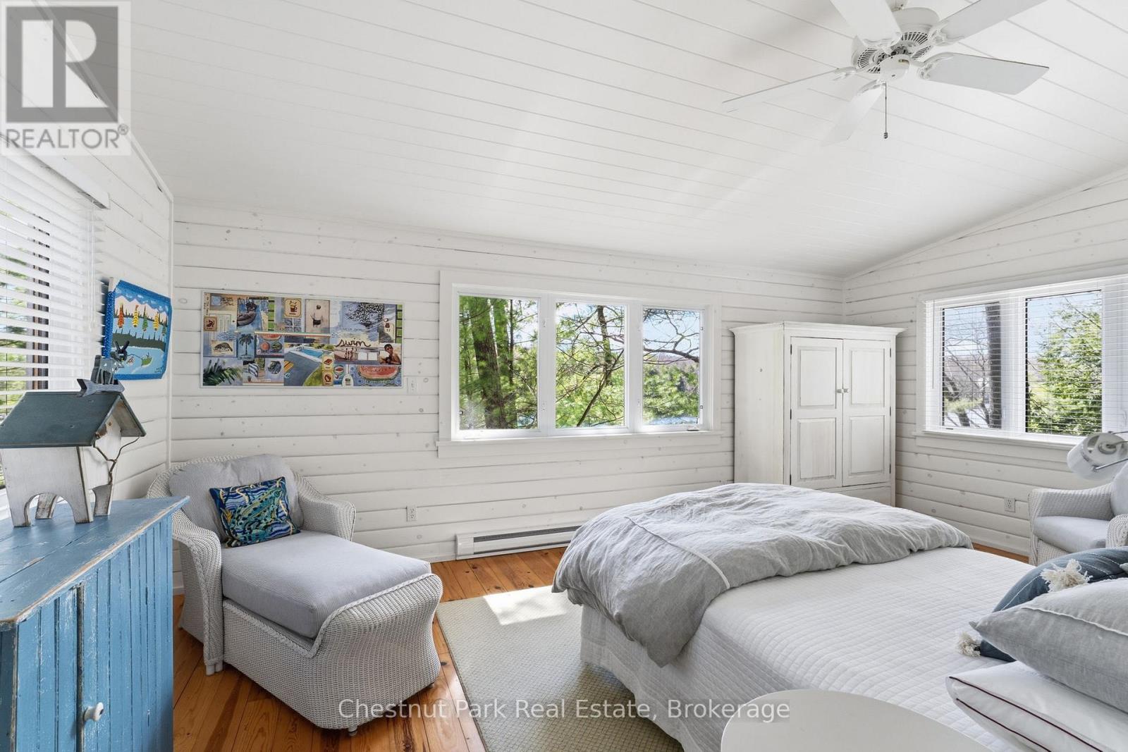 ##8 1086 PENNWOOD ROAD - 19